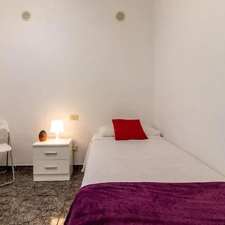 Flatguest Cicer - 3bdr + Balcony + Appartement Las Palmas de Gran Canaria